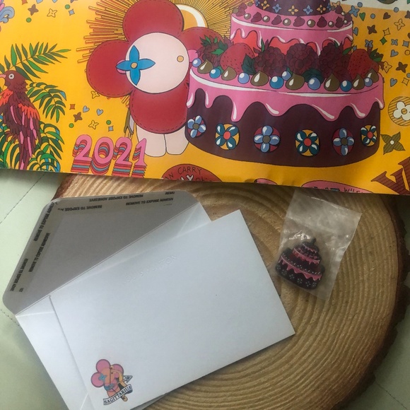 Louis Vuitton Other - Louis Vuitton 200 Year Anniversary Birthday Card & Pin Gift Set VIP